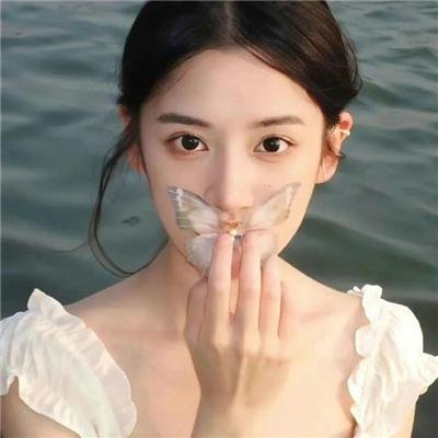 三小一家人